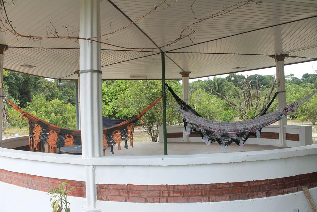 Sonja'S Guesthouse Zanderij エクステリア 写真